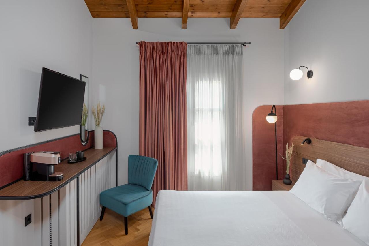 Naiades The Residence Ioannina Castle ภายนอก รูปภาพ